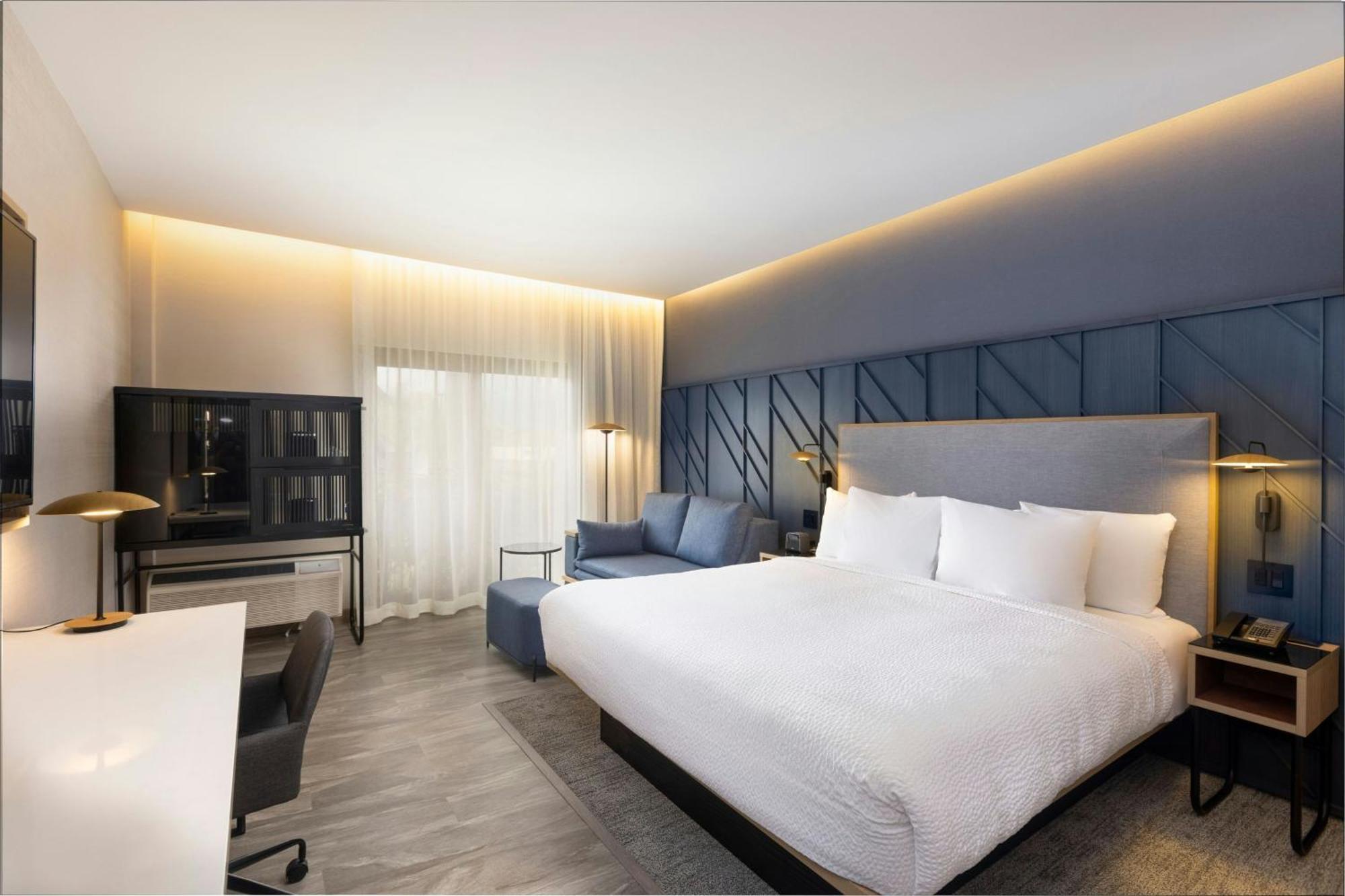 Готель Courtyard By Marriott San Jose Escazu Екстер'єр фото