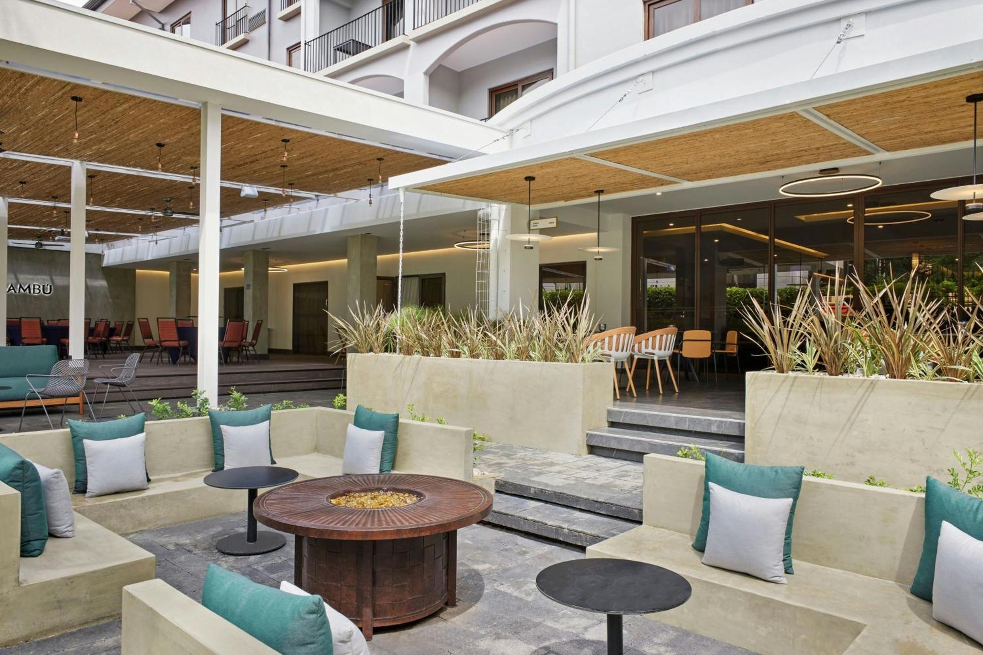 Готель Courtyard By Marriott San Jose Escazu Екстер'єр фото